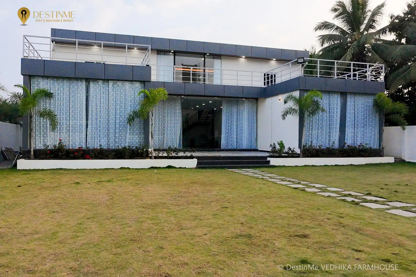 DestinMe Vedhika Farms